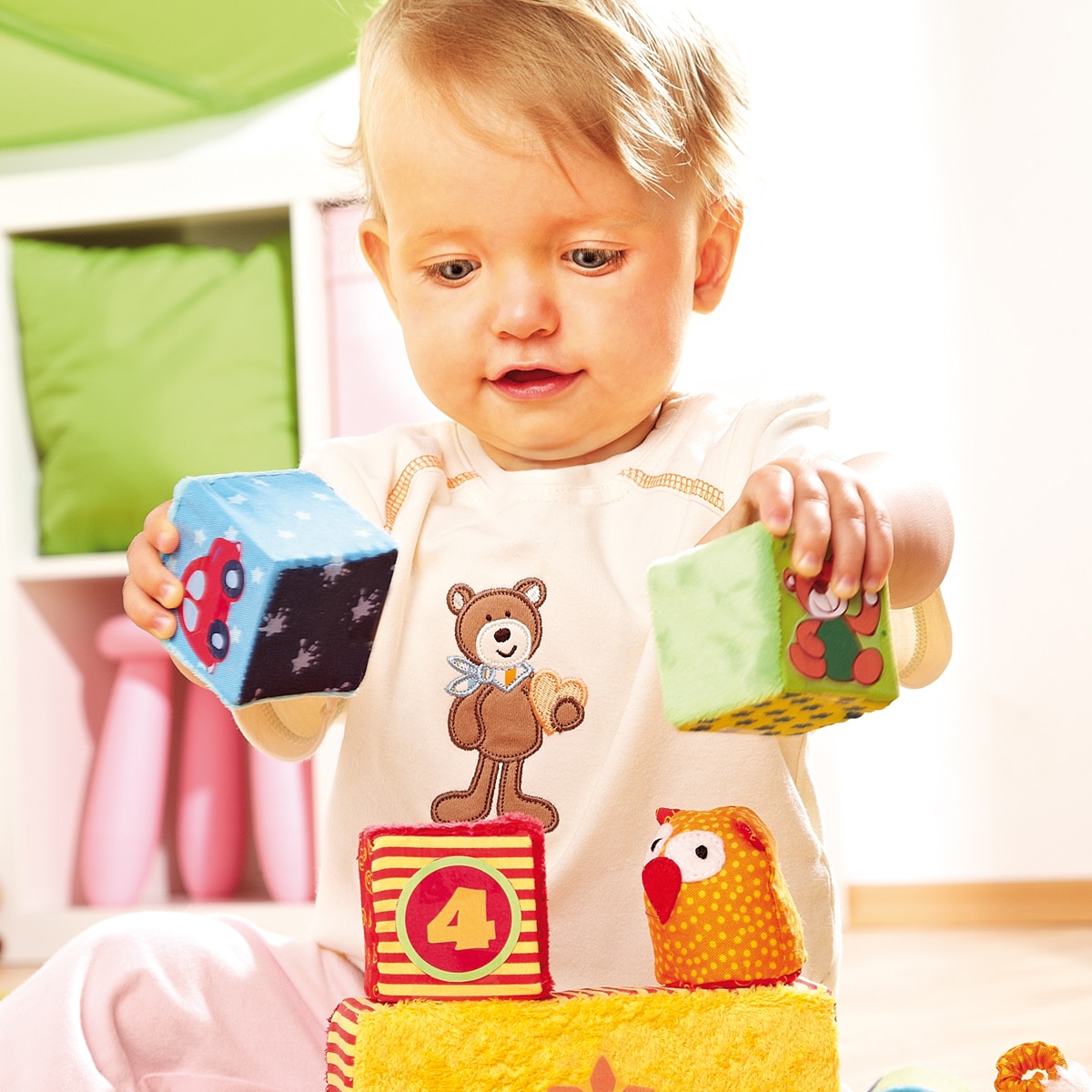 赤ちゃんブロック ボーネルンド オンラインショップ 世界中の知育玩具など あそび道具がたくさん 0歳からのお子様へのプレゼントにも